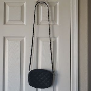 Black crossbody purse